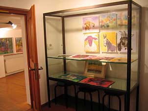 30Vitrine302